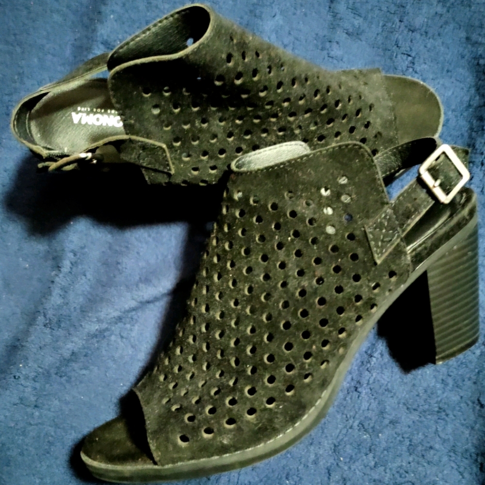 Sanoma peep toe chunky heels